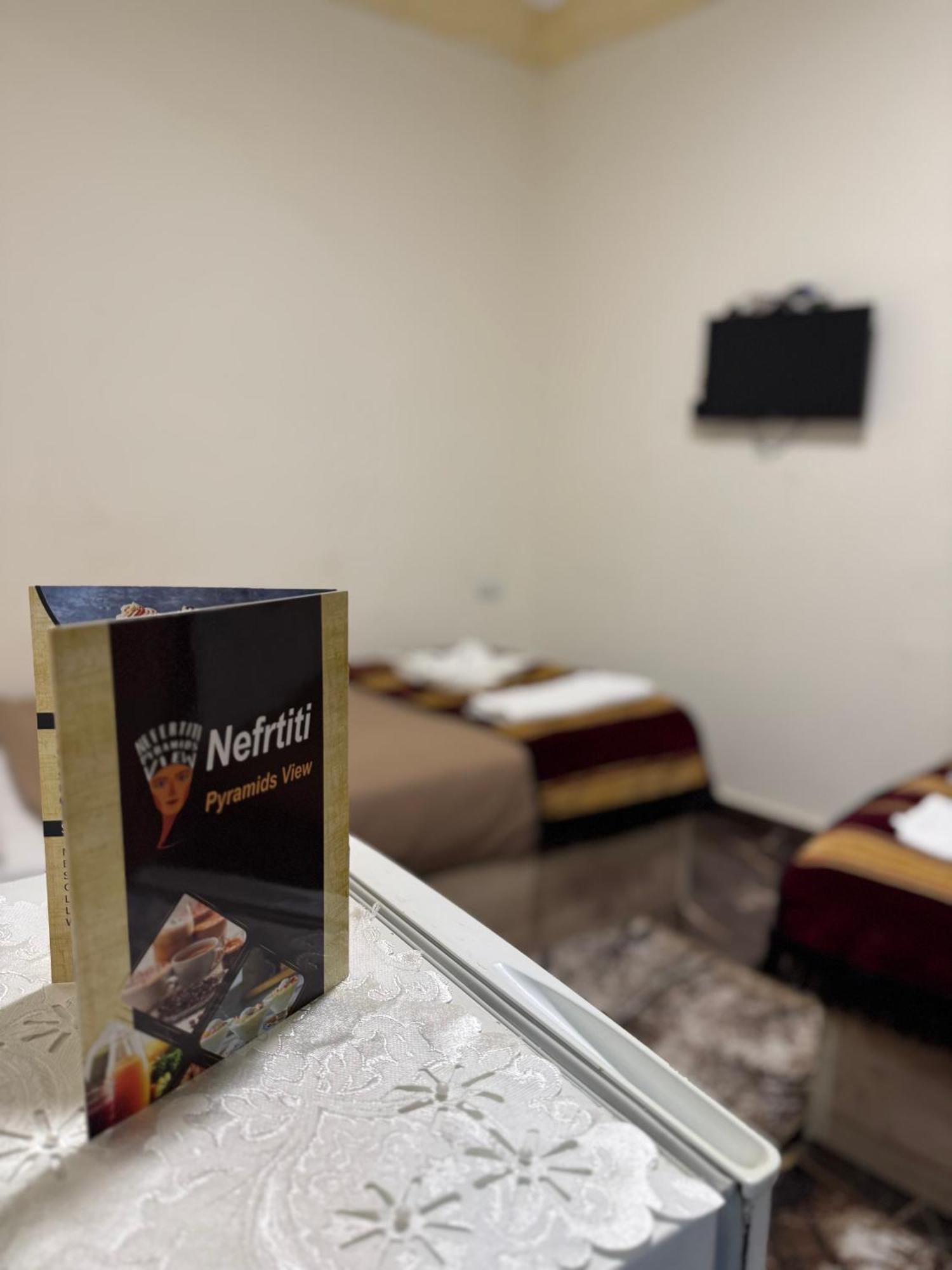 Nefertiti Pyramids View Hotel Kairó Kültér fotó